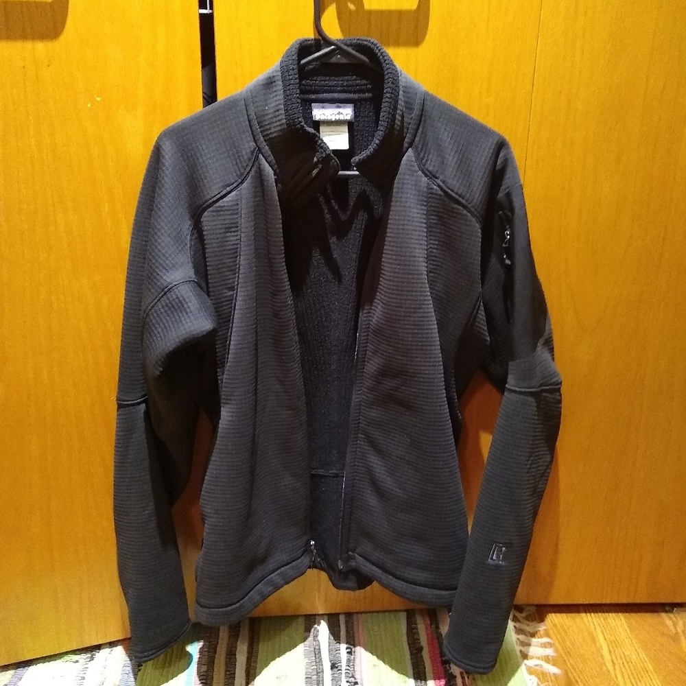 Patagonia full zip R fleece